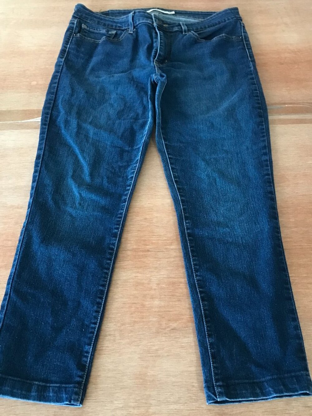 Levi's 711 Skinny Jeans Women 30 Blue Mid Rise Dark Wash Sculpting Slimming